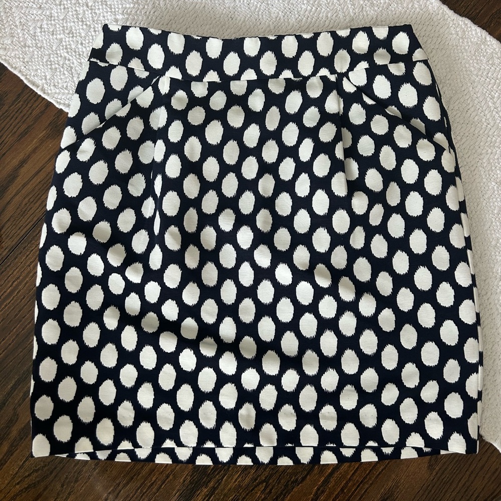 Ann Taylor Loft Navy and White Polka Dot Pencil Skirt